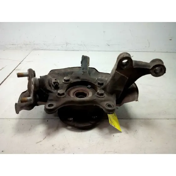 Mangueta Delantera Izquierda para Toyota Avensis Touring Sports