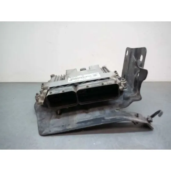 Centralita Motor Uce para Opel Astra H Ber.