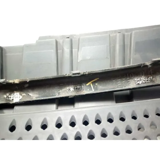 Rejilla Delantera para Mercedes-Benz Citan (W415) Combi