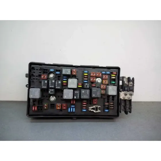 Caja Reles / Fusibles para Opel Insignia Sports Tourer