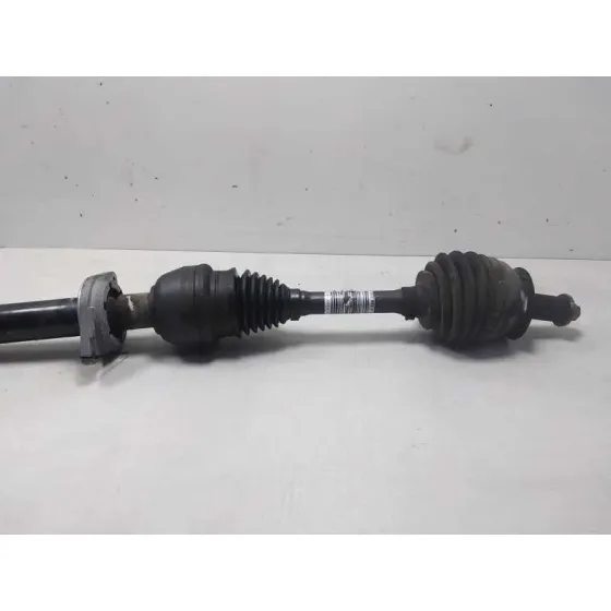 Transmision Delantera Derecha para Mercedes-Benz Clase B (W246)