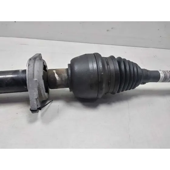 Transmision Delantera Derecha para Mercedes-Benz Clase B (W246)