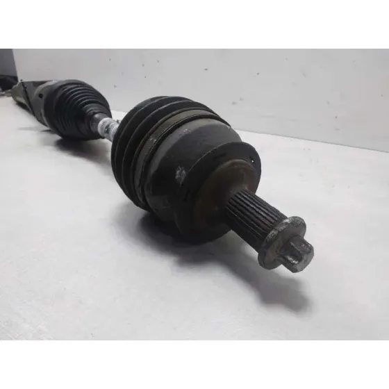 Transmision Delantera Derecha para Mercedes-Benz Clase B (W246)