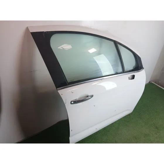 Puerta Delantera Derecha para Citroën C3