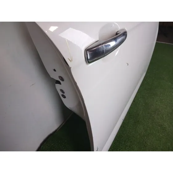Puerta Delantera Derecha para Citroën C3