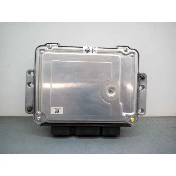 Centralita Motor Uce para Ford Focus Lim. (Cb4)