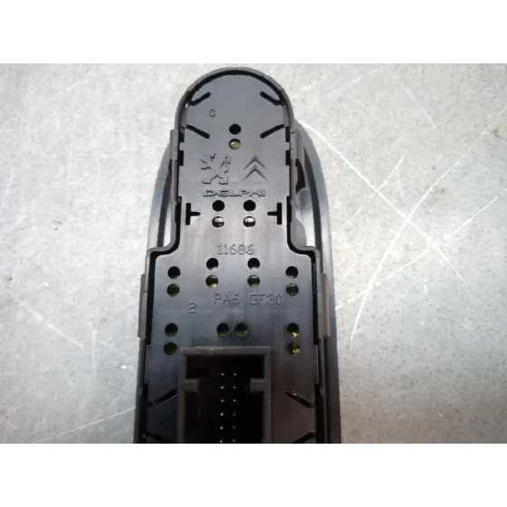 Mando Elevalunas Delantero Izquierdo para Peugeot 308