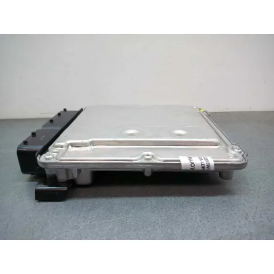 Centralita Motor Uce para Audi A4 Berlina (8E)