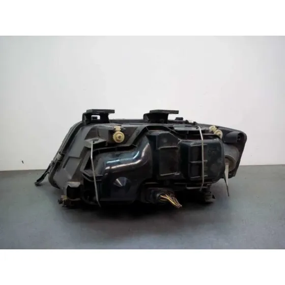Faro Derecho para Audi Allroad Quattro (4B5)