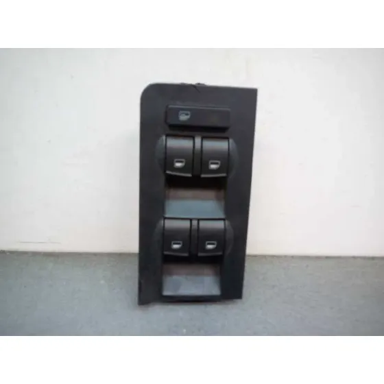 Mando Elevalunas Delantero Izquierdo para Audi Allroad Quattro (4B5)