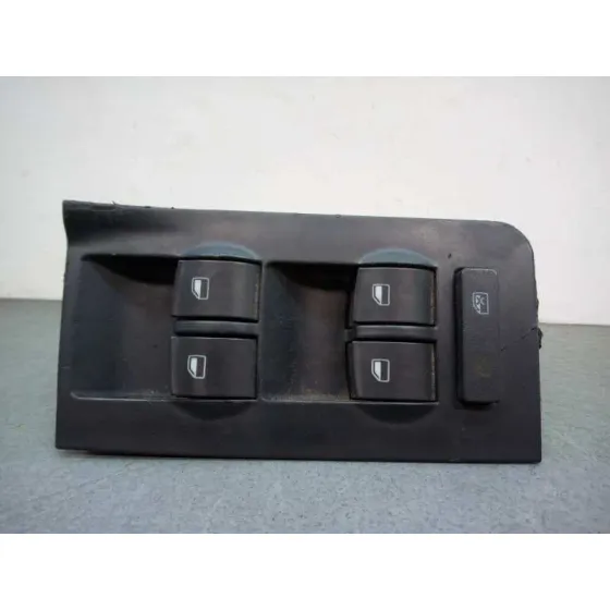 Mando Elevalunas Delantero Izquierdo para Audi Allroad Quattro (4B5)