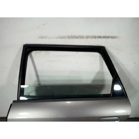 Puerta Trasera Izquierda para Audi Allroad Quattro (4B5)