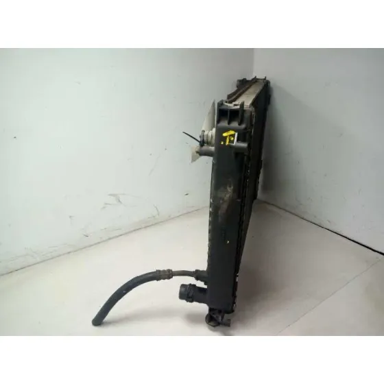 Radiador Agua para Audi A6 Avant (4B5)