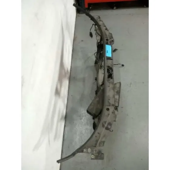 Panel Frontal para Audi A6 Avant (4B5)