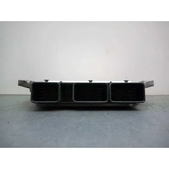 Centralita Motor Uce para Renault Megane Ii Classic Berlina