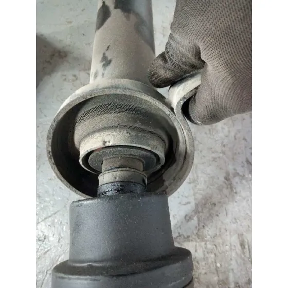 Transmision Central para Audi A6 Berlina (4F2)