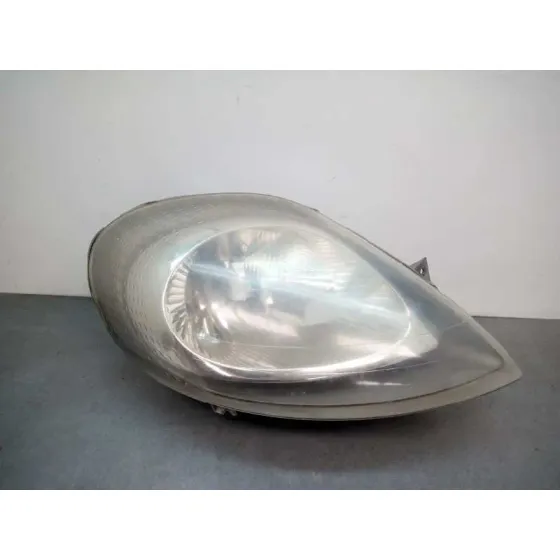 Faro Derecho para Renault Trafic Caja Cerrada (Ab 4.01)