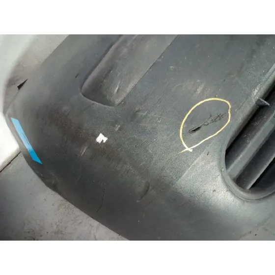 Paragolpes Delantero para Renault Trafic Caja Cerrada (Ab 4.01)