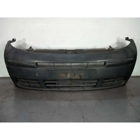 Paragolpes Delantero para Renault Trafic Caja Cerrada (Ab 4.01)