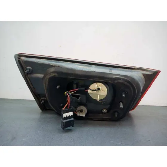 Piloto Trasero Derecho Interior para Hyundai Sonata (Nf)