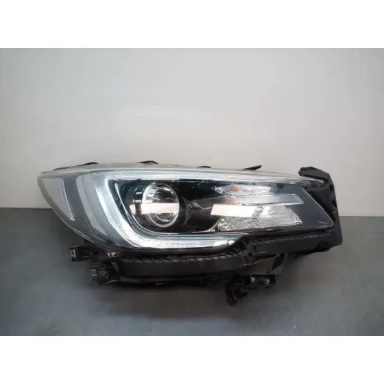 Faro Derecho para Subaru Outback (B15)