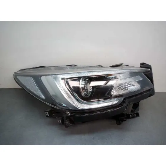 Faro Derecho para Subaru Outback (B15)