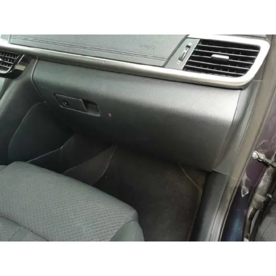 Guantera para Kia Optima