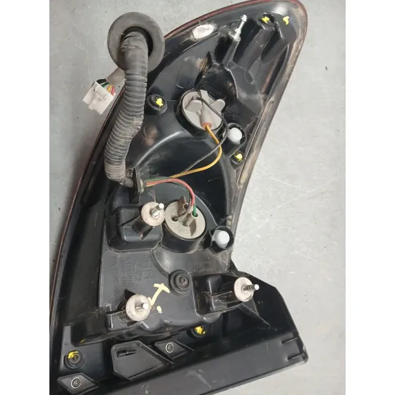 Piloto Trasero Derecho para Hyundai Santa Fe (Bm)
