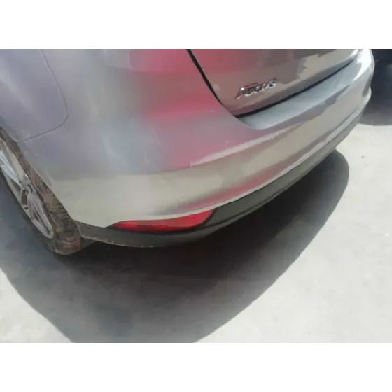 Paragolpes Trasero para Ford Focus Lim. (Cb8)