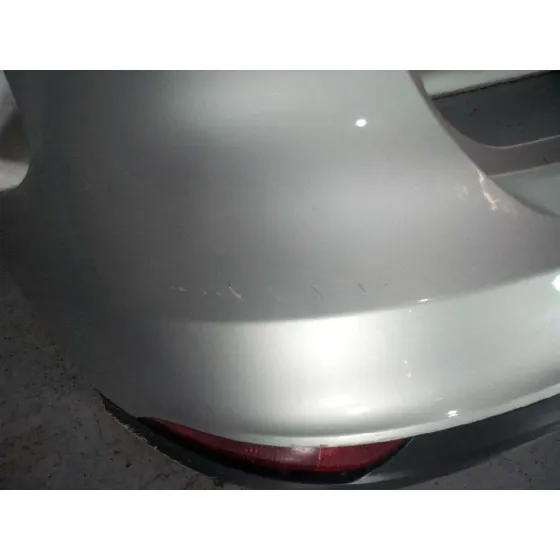 Paragolpes Trasero para Ford Focus Lim. (Cb8)
