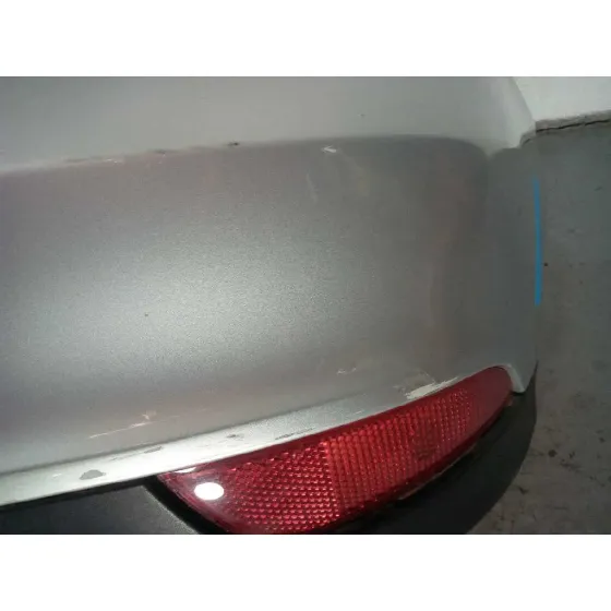 Paragolpes Trasero para Ford Focus Lim. (Cb8)