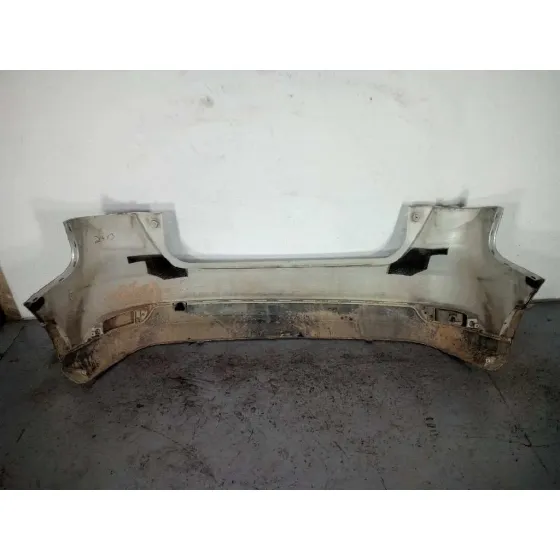 Paragolpes Trasero para Ford Focus Lim. (Cb8)