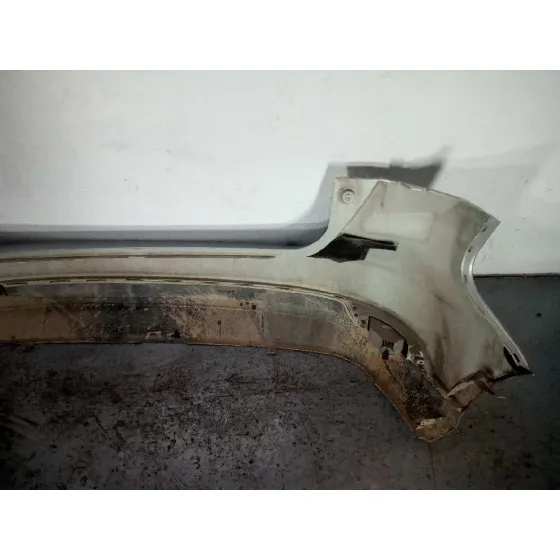Paragolpes Trasero para Ford Focus Lim. (Cb8)