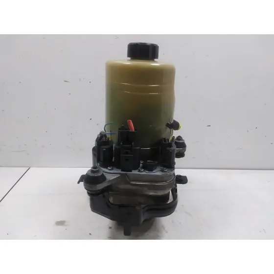 Bomba Direccion para Ford Focus C-Max (Cap)