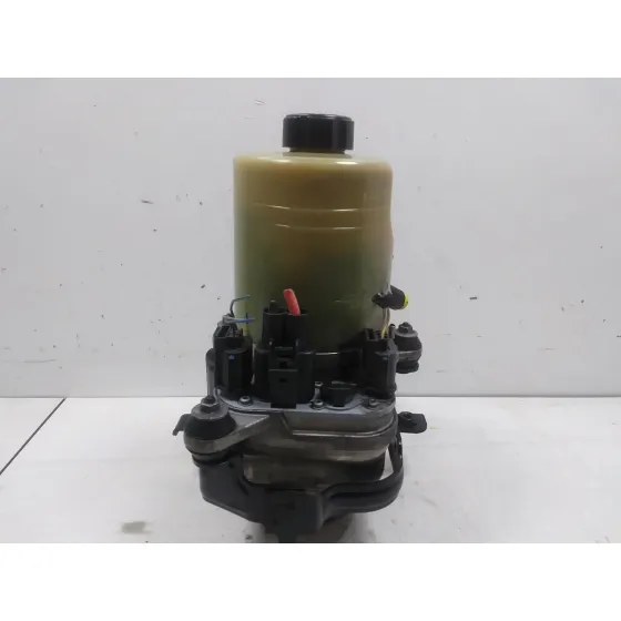 Bomba Direccion para Ford Focus C-Max (Cap)
