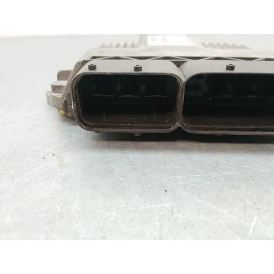 Centralita Motor Uce para Suzuki Swift Berlina (Mz)