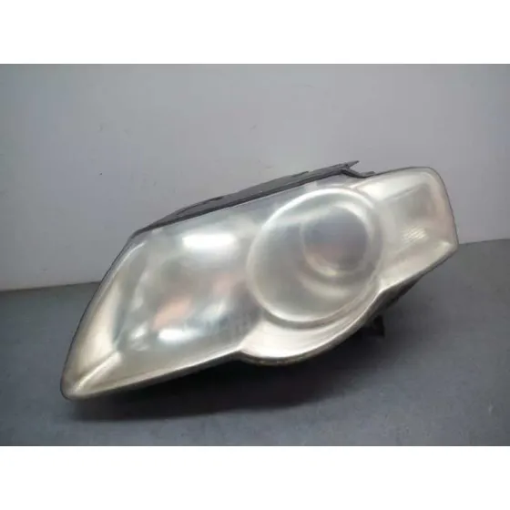Faro Izquierdo para Volkswagen Passat Variant (3C5)