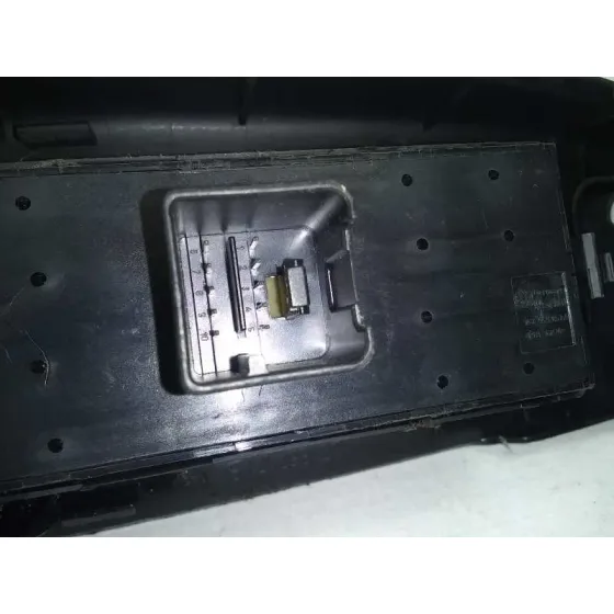 Mando Elevalunas Delantero Izquierdo para Volkswagen Passat Variant (3C5)