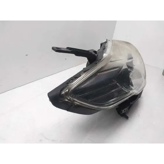 Faro Derecho para Mazda 5 Berl. (Cr)