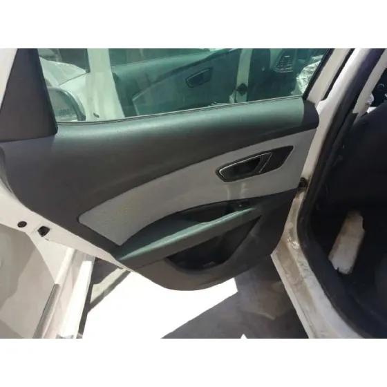 Guarnecido Puerta Trasera Izquierda para Seat Leon (5F1)