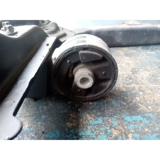 Puente Delantero para Cadillac Bls