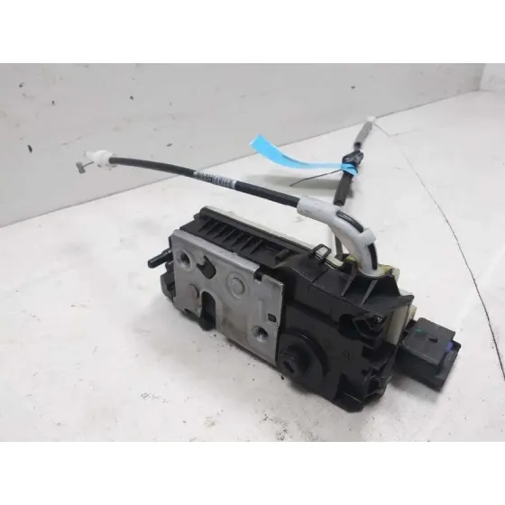 Cerradura Puerta Trasera Derecha para Peugeot 2008 (--.2013->)