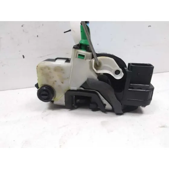 Cerradura Puerta Trasera Derecha para Chevrolet Cruze Hatchback