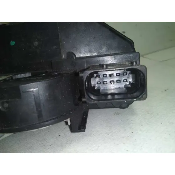 Cerradura Puerta Trasera Derecha para Chevrolet Cruze Hatchback