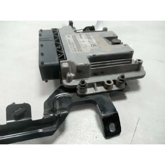 Centralita Motor Uce para Kia Carens ( )