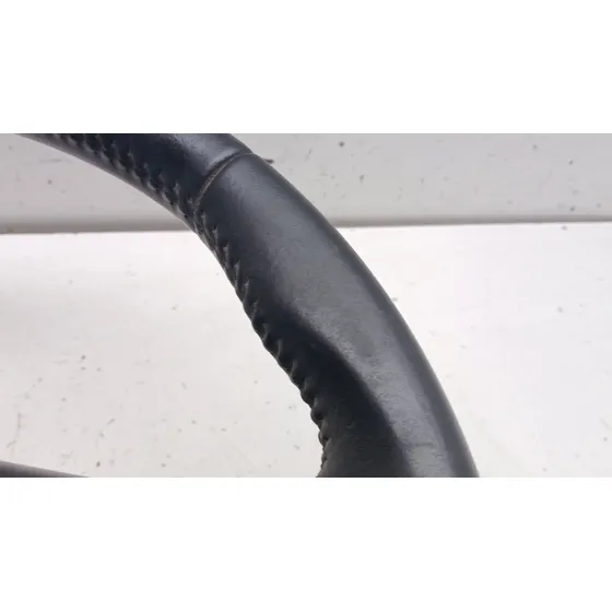 Volante para Suzuki Swift (Az)
