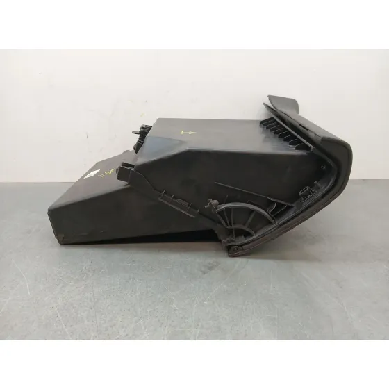 Guantera para Peugeot Rifter