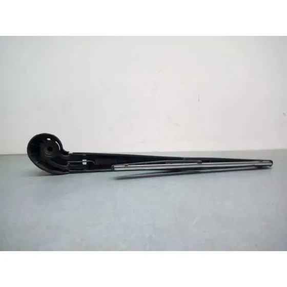 Brazo Limpia Trasero para Mg Zs Luxury