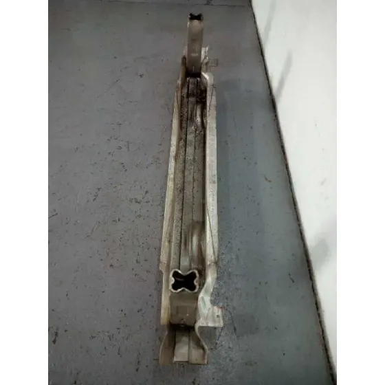 Refuerzo Paragolpes Delantero para Audi A6 Berlina (4F2)