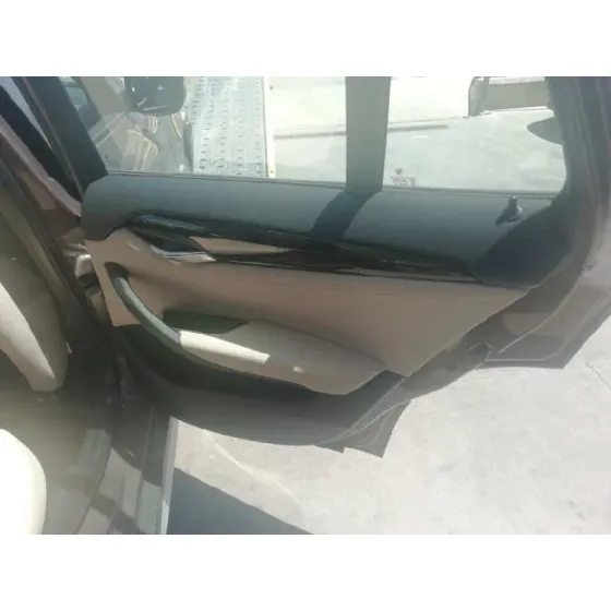 Guarnecido Puerta Trasera Derecha para Bmw X1 (E84)